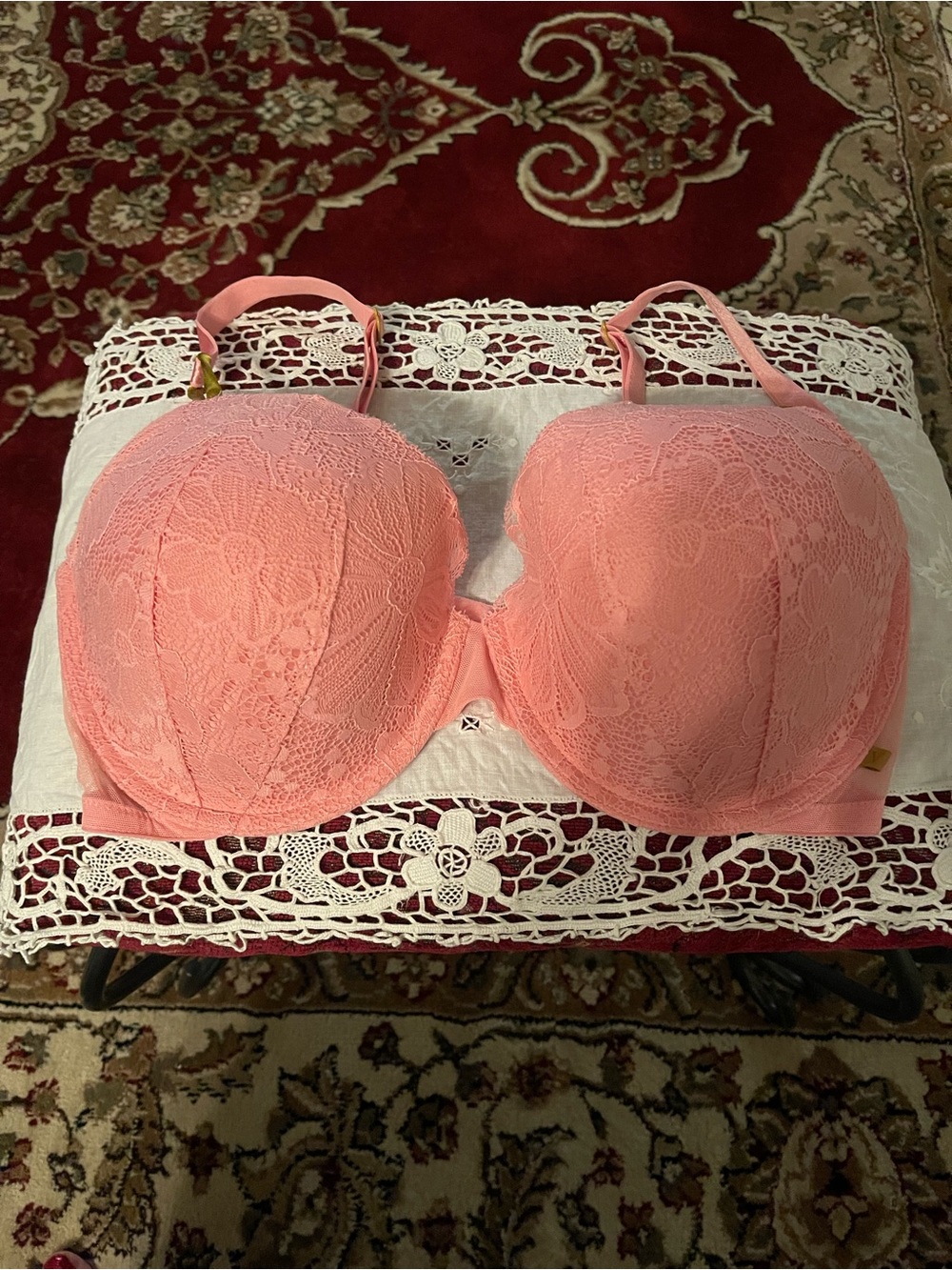 Victoria's Secret Coral Lace Push-Up Bra